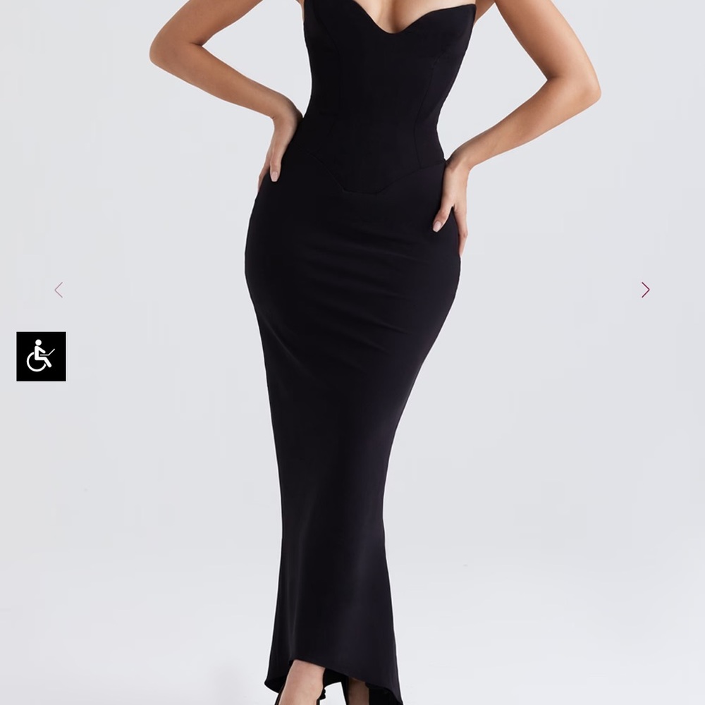 Elegant Black Strapless Dress